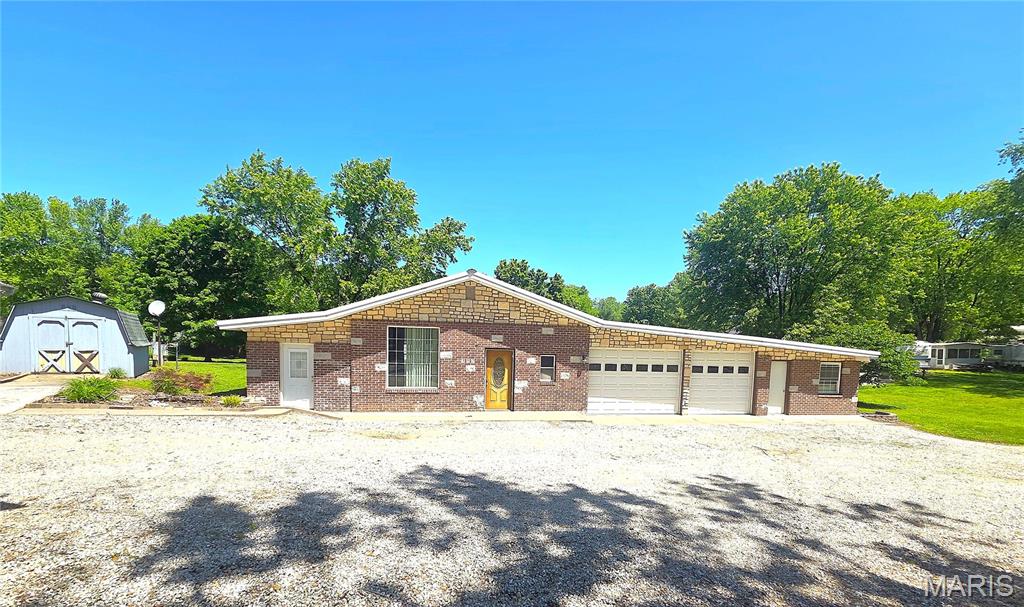 352 Arrowhead Trail — photo