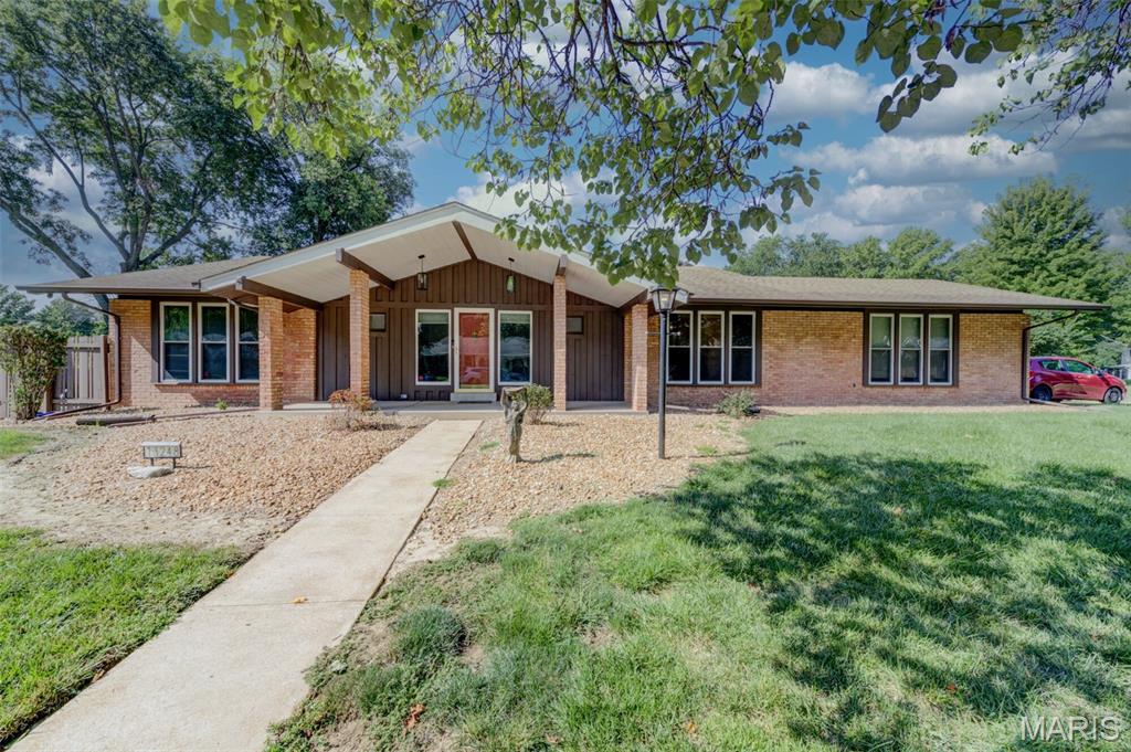13248 Hobnail Drive — photo