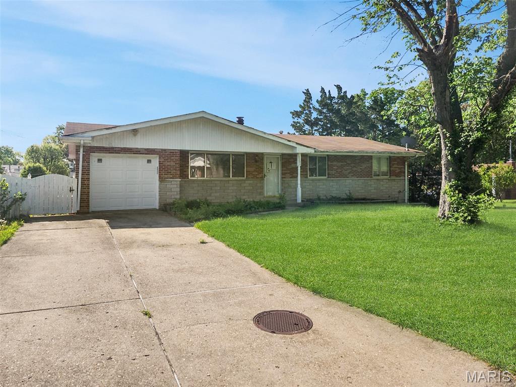 1146 Hawkstone Lane — photo