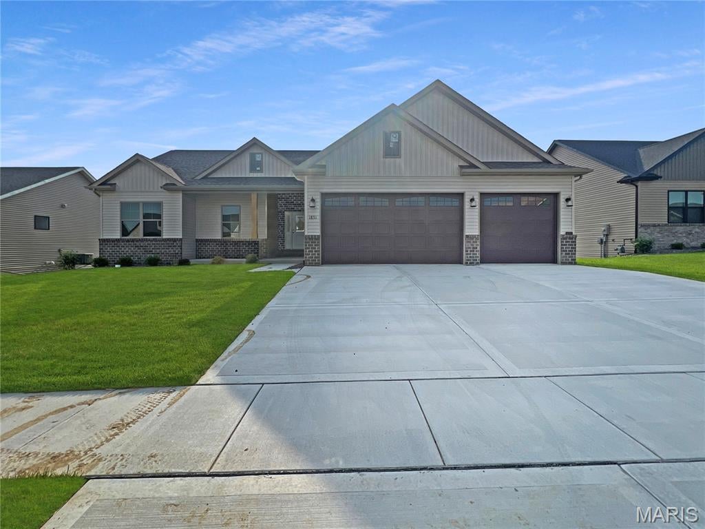 1831 Wellington Lane — photo
