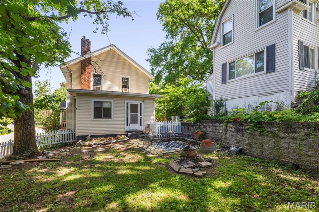 Home in St Louis, MO 63139 — photo 3