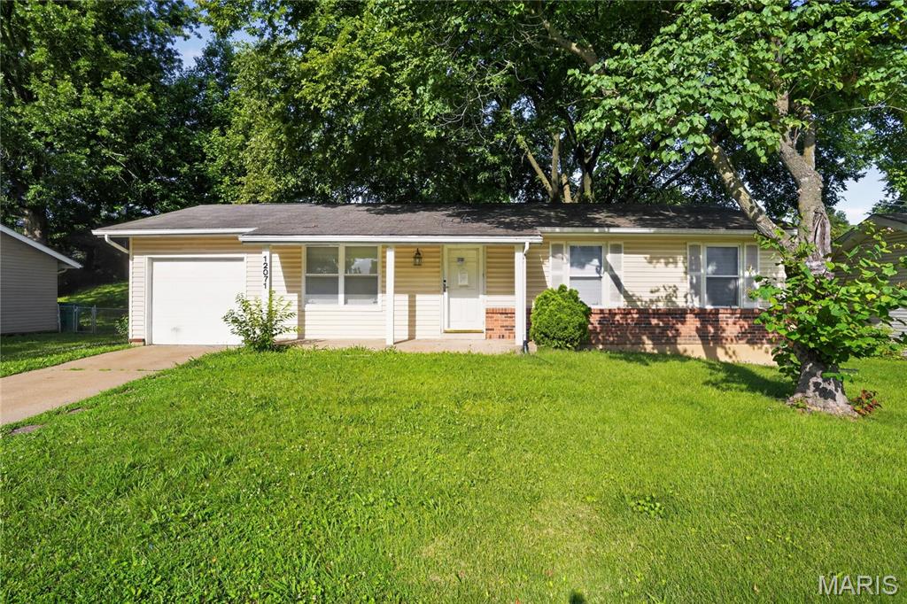 12071 El Camara Drive — photo