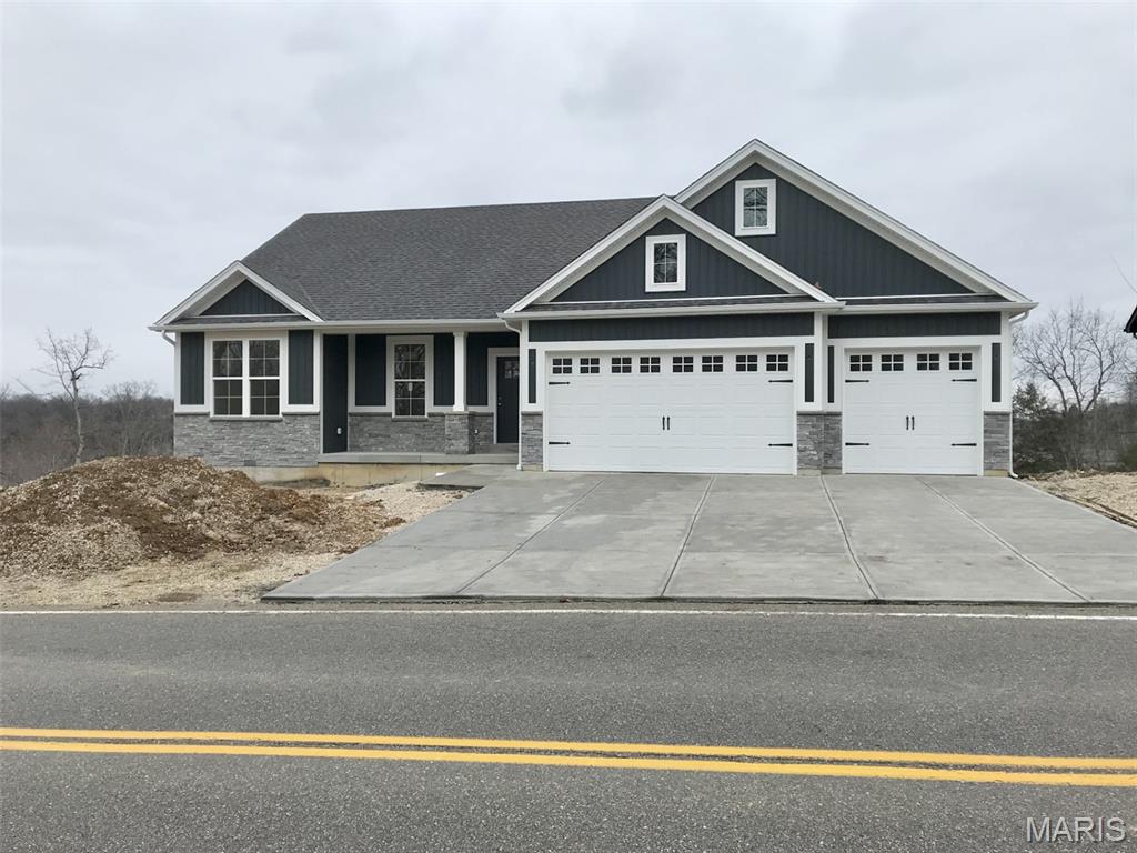 1688 Scenic Drive — photo