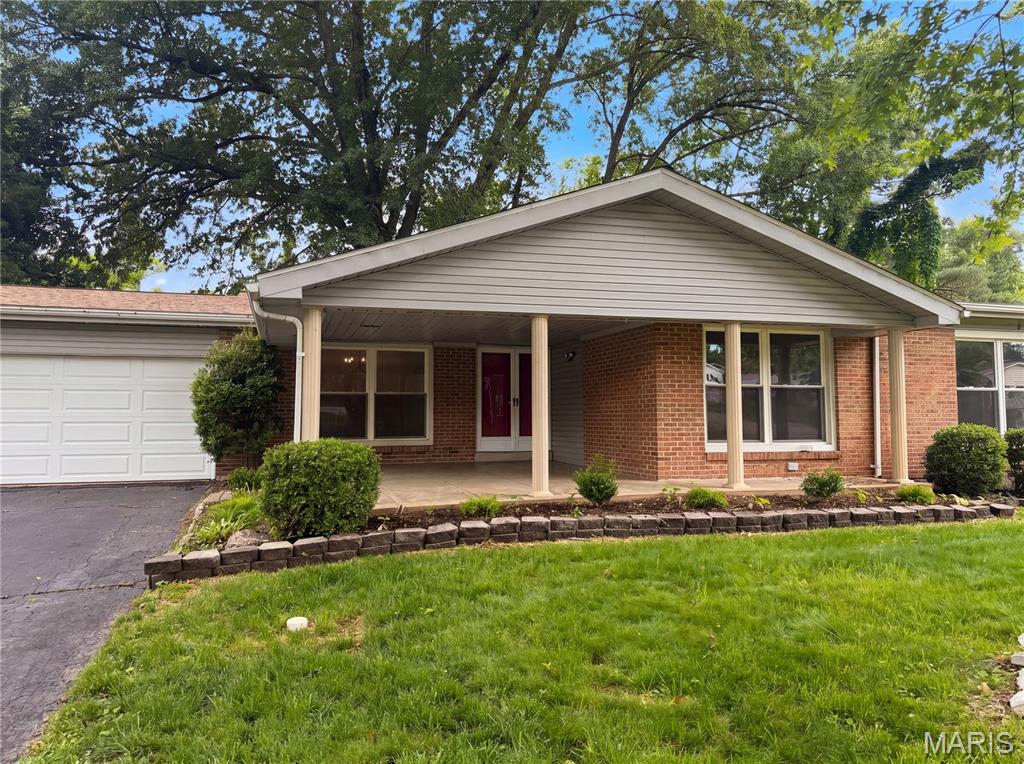 207 Renaldo Drive — photo