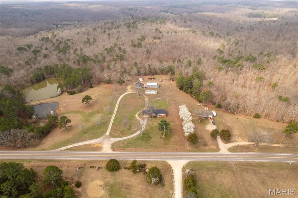 60863 Highway 21 — photo