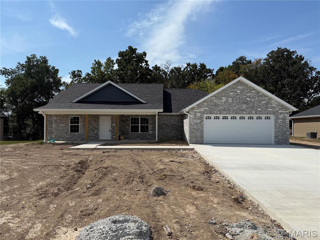 1100 Daytona Drive — photo