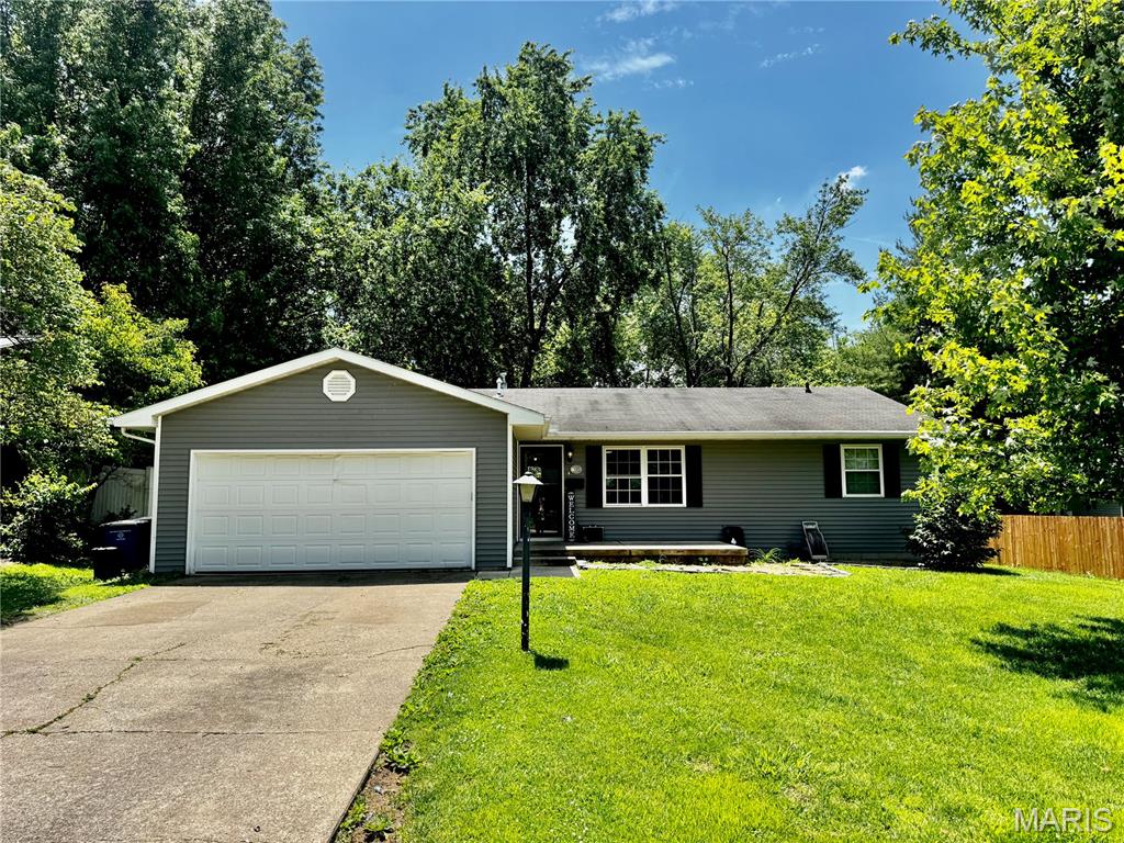 1302 Butternut Drive — photo