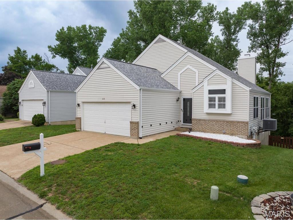 638 Cascade Lake Court — photo