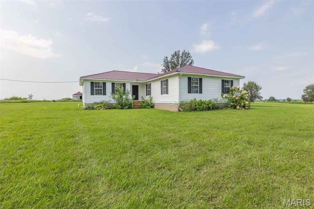 82 Ripley 142E-32C — photo