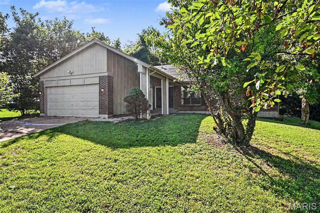 5374 Trailview Drive — photo