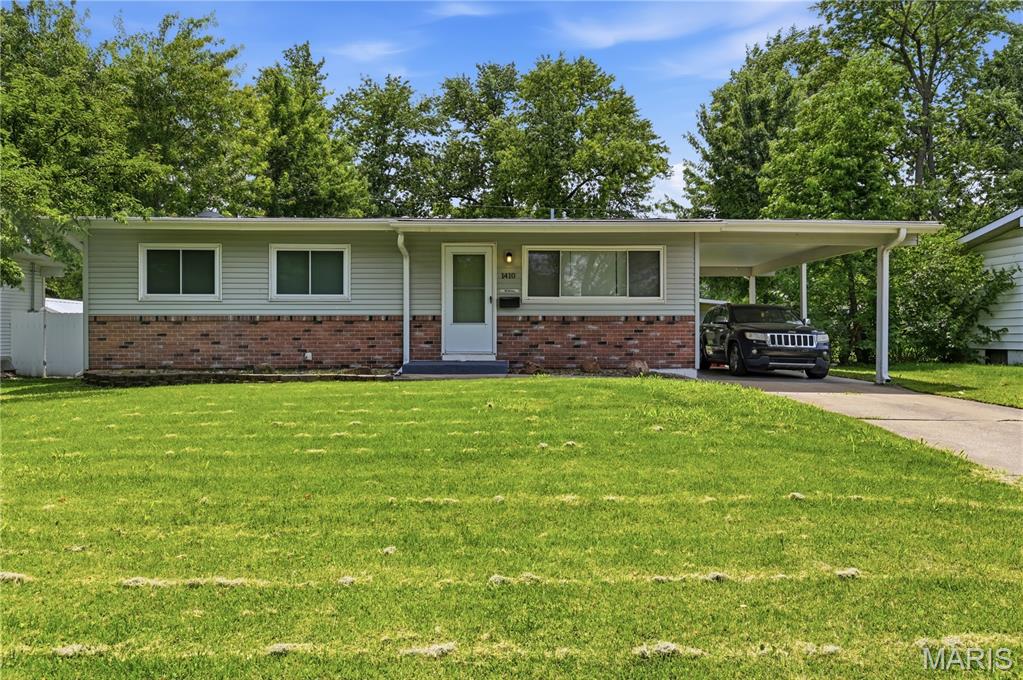 1410 Estes Drive — photo