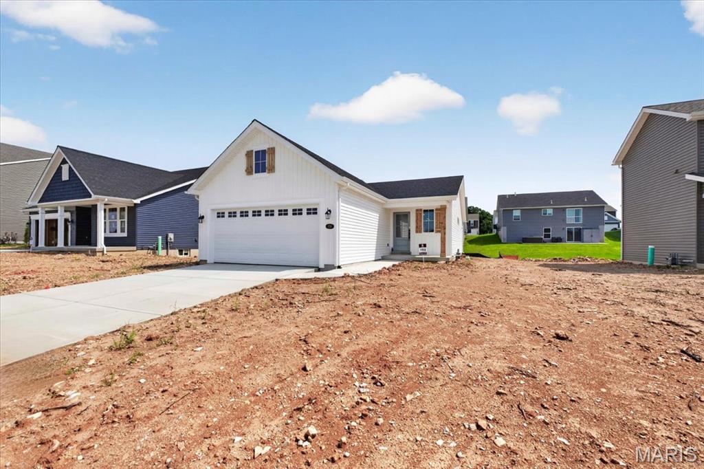 206 Red Cliff Court — photo