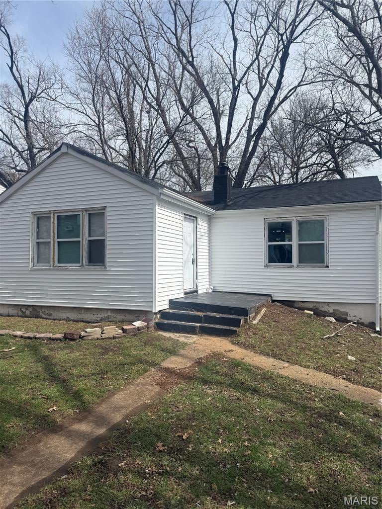 10112 Lord Drive — photo