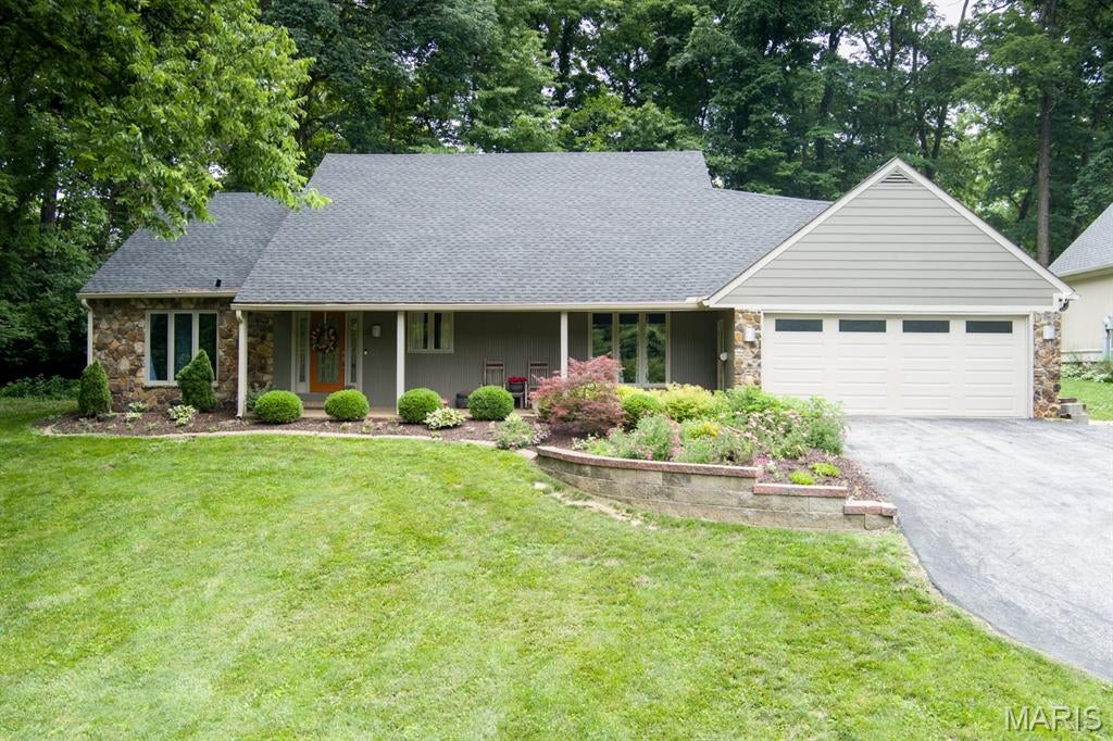 18 Powder Creek Drive — photo