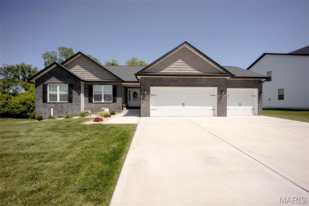 6992 Milburn Estates Drive — photo