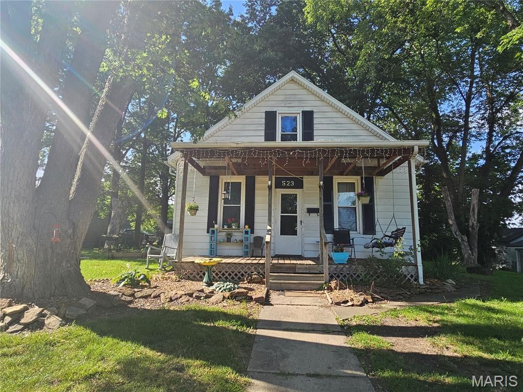 523 E Main Street — photo