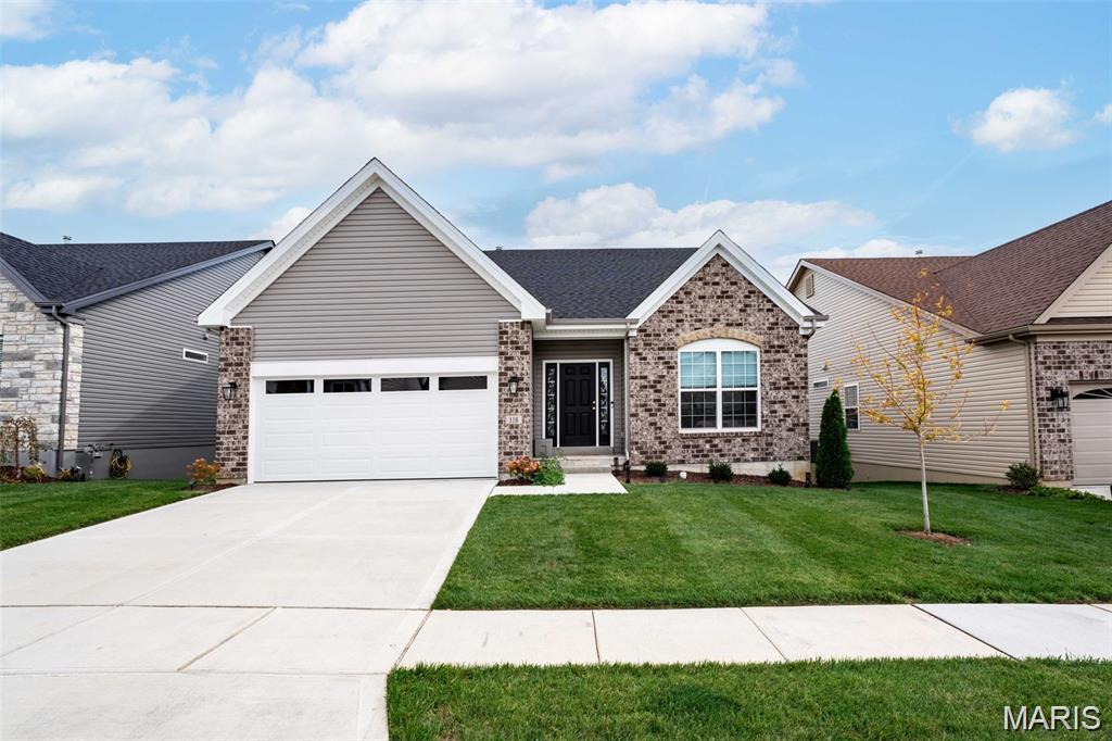 2 Grand Columbia II @ Columbia Meadows — photo