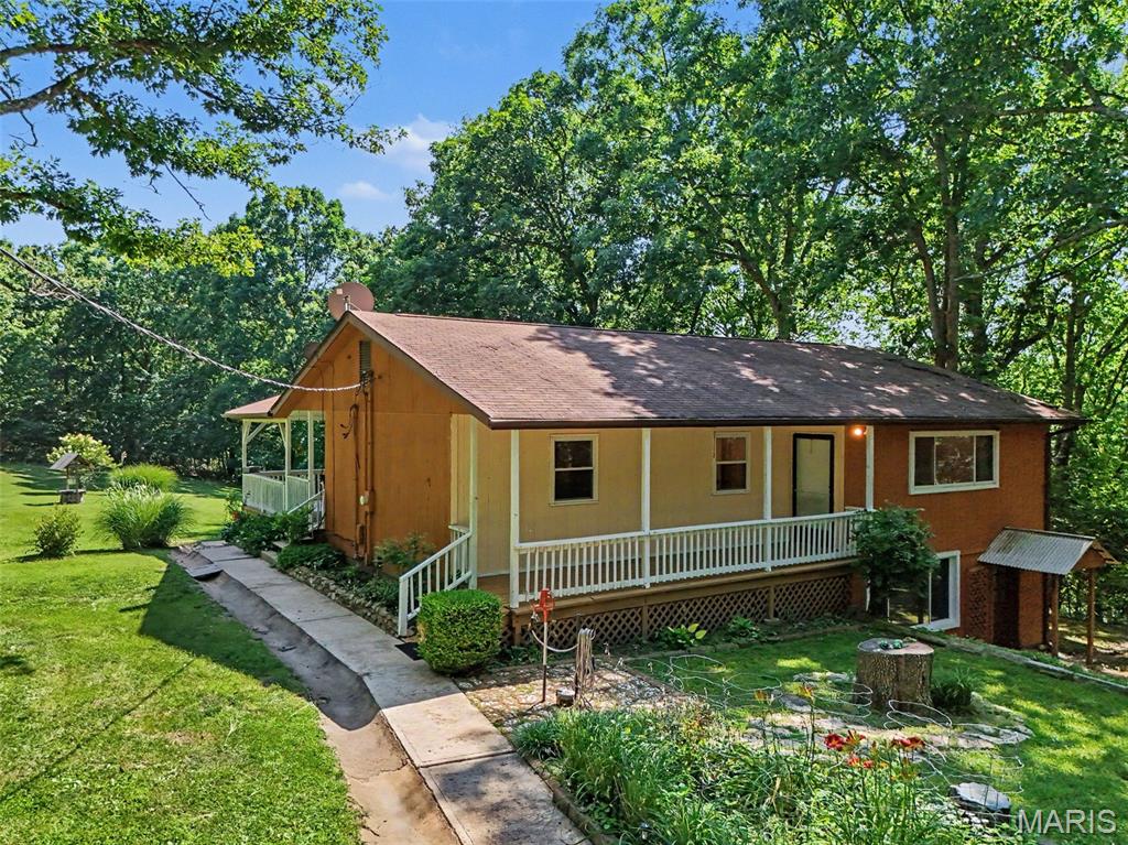 5072 Oak Tree Lane — photo