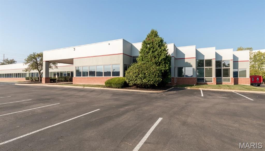 707 Spirit 40 Park Drive — photo