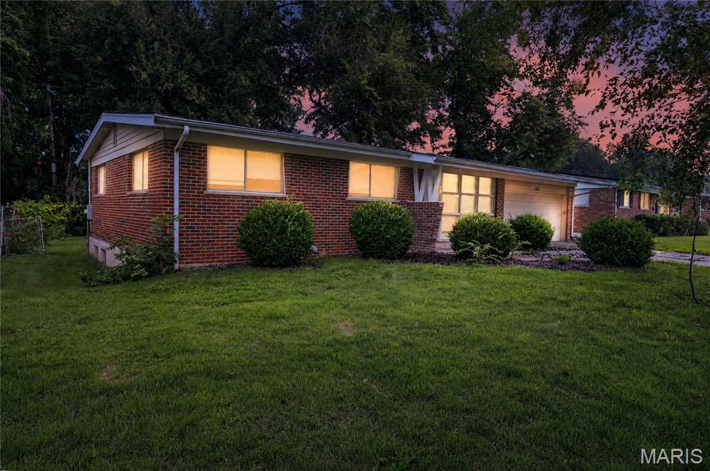 2365 Hallwood Drive — photo