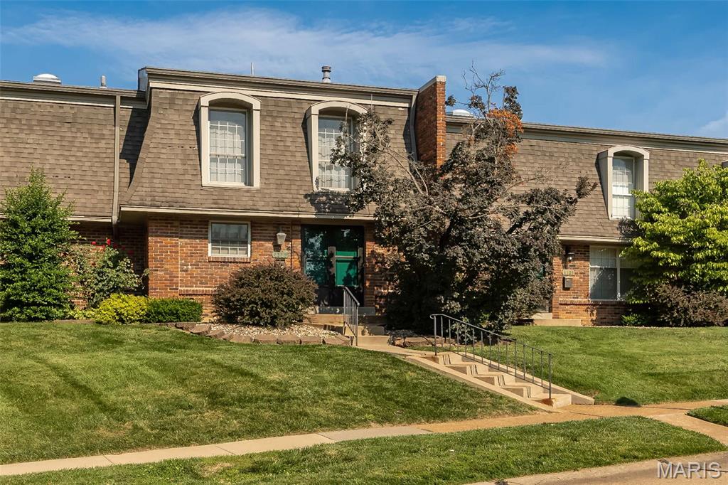 4327 Chateau De Ville Drive — photo