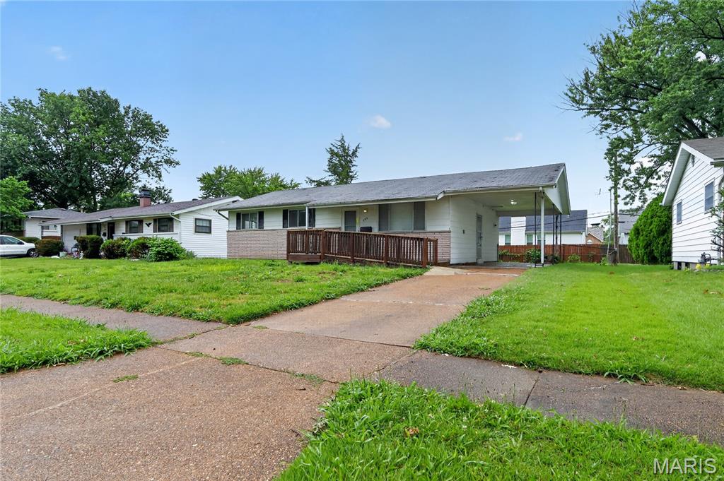 495 Benne Drive — photo