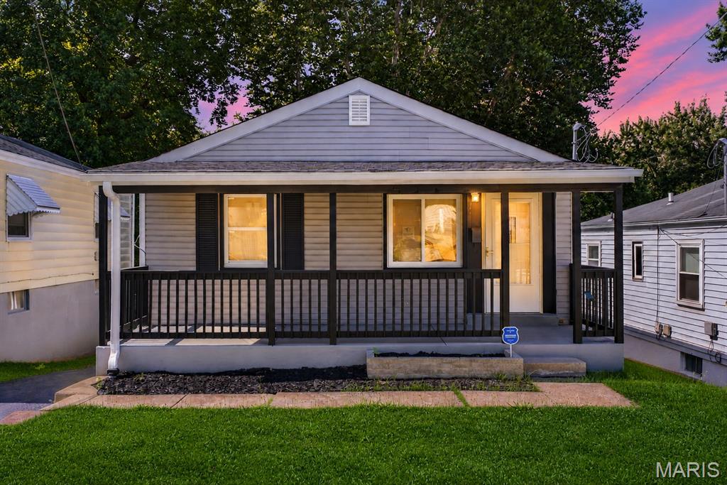 138 Elkan Avenue — photo