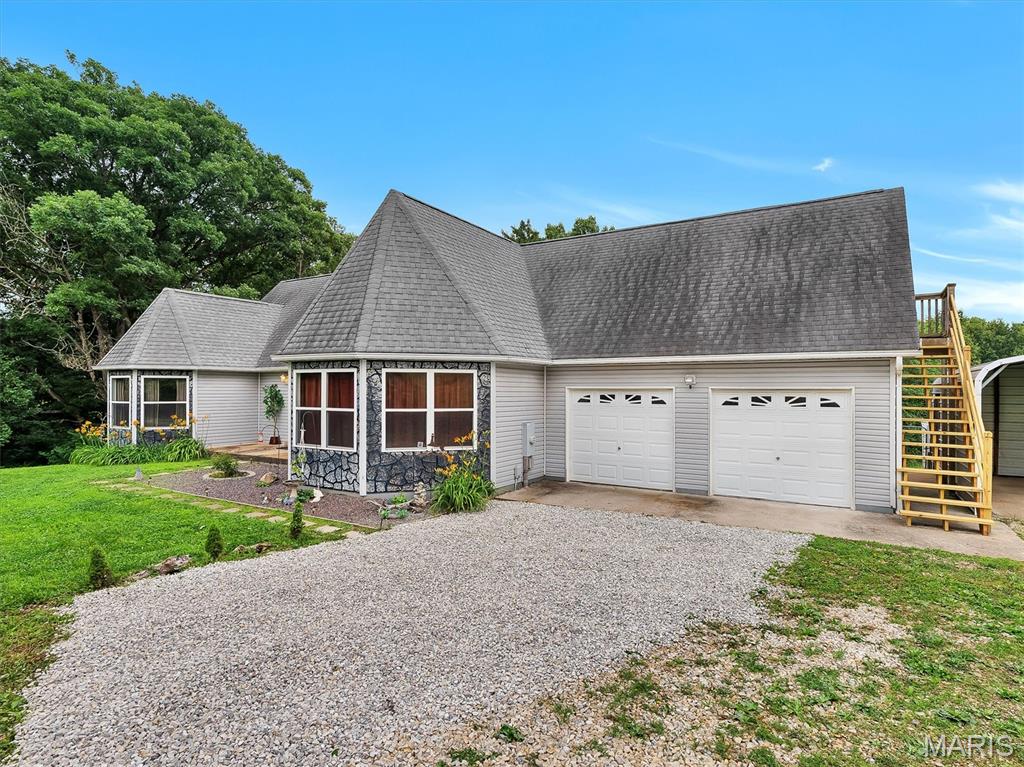 768 Meadow Acres Lane — photo