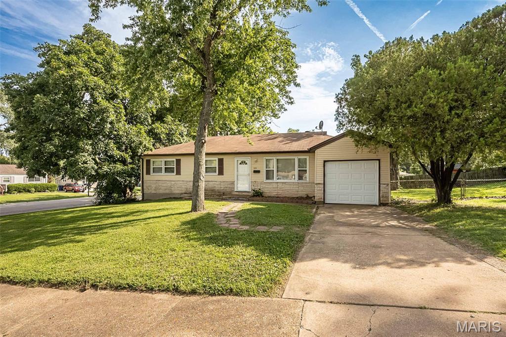 1115 Forestwood Drive — photo