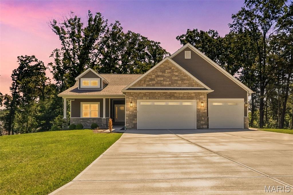 442 Shady Trail Drive — photo