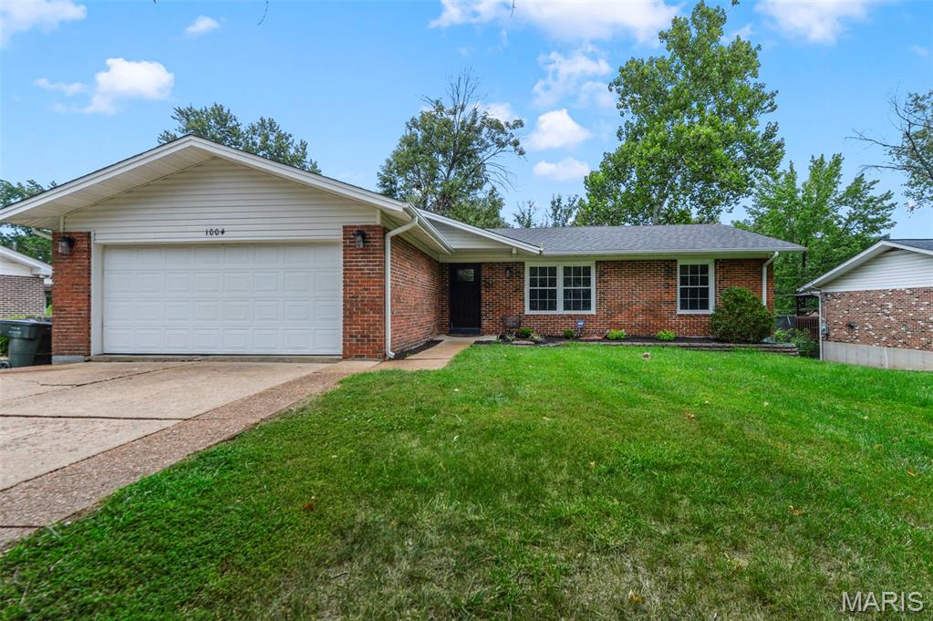 1004 Bridgeport Drive — photo