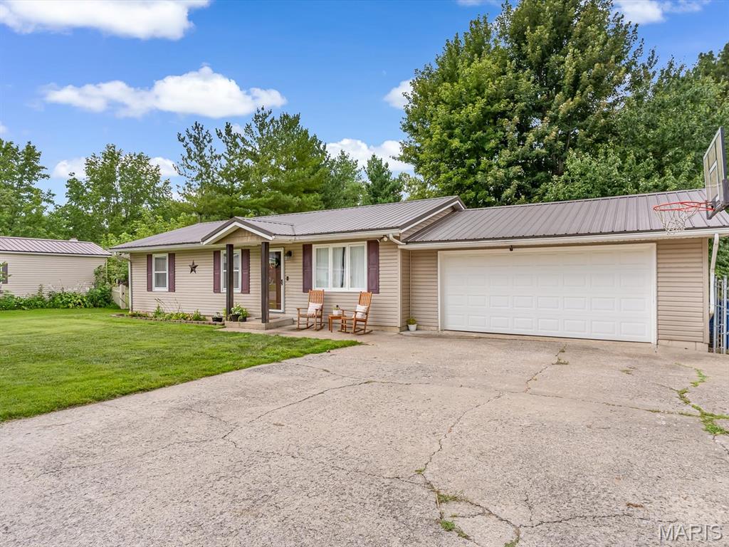 1103 Birch Lane — photo