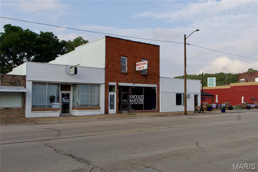 133 W Yoakum Avenue — photo