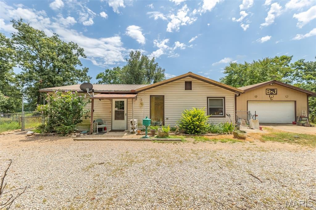 52 Carter 315 — photo