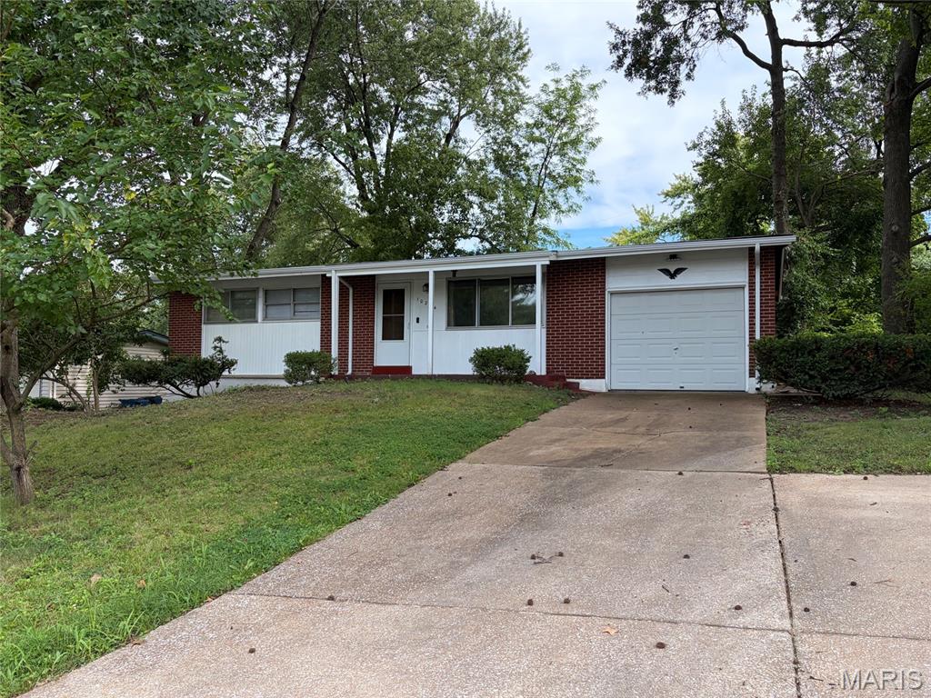 10204 Dacey Drive — photo