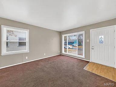 Home in Unincorporated, MO 63137 — photo 2