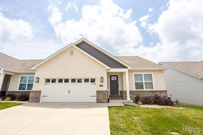 808 Applewood Creek Drive — photo