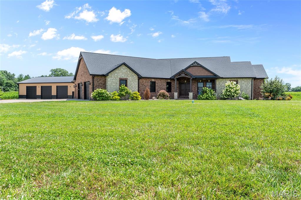 8318 West Mill Creek Rd — photo