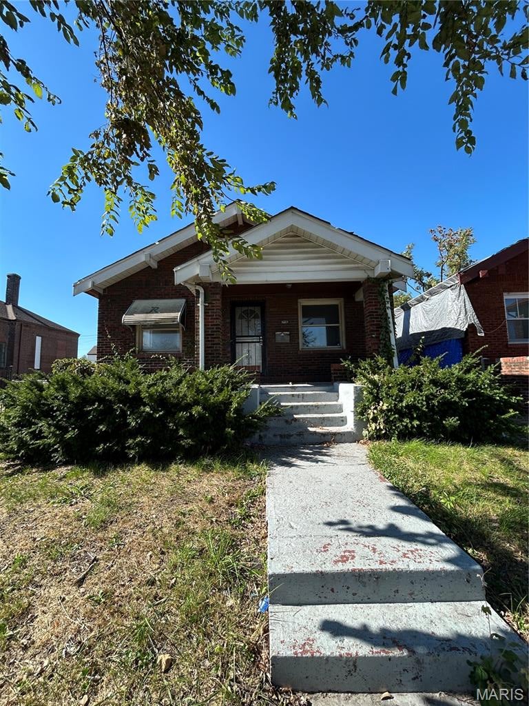 4213 N Newstead Avenue — photo