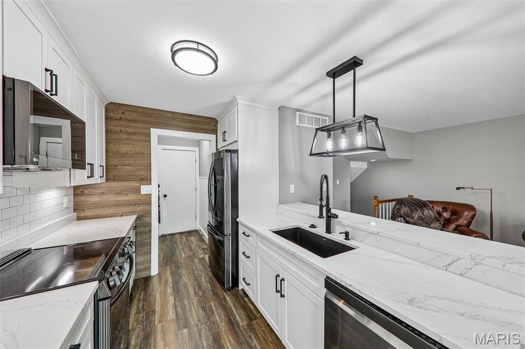 16180 Lea Oak Court — photo