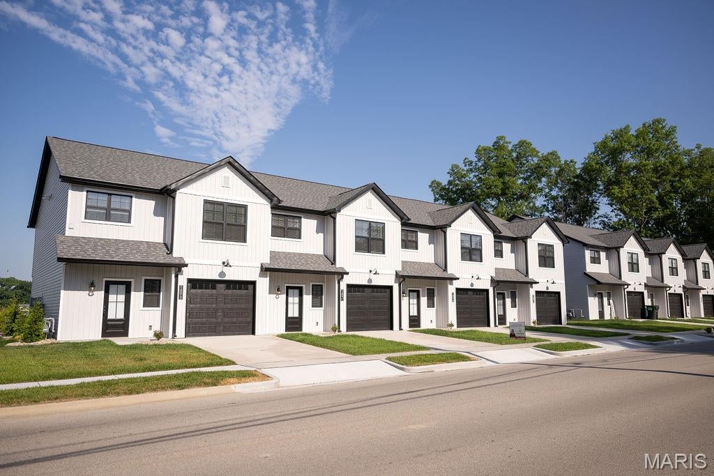 100 Copper Oaks Court B — photo