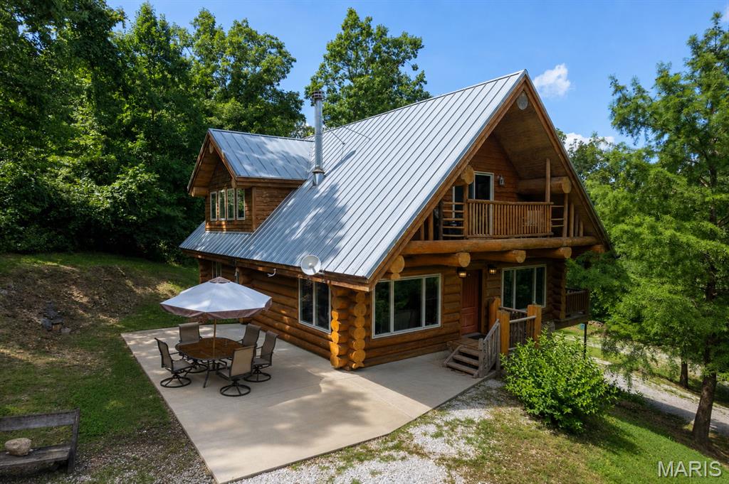 1042 Lakeview Drive — photo