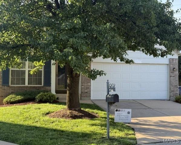 4329 Hollow Brook Court — photo