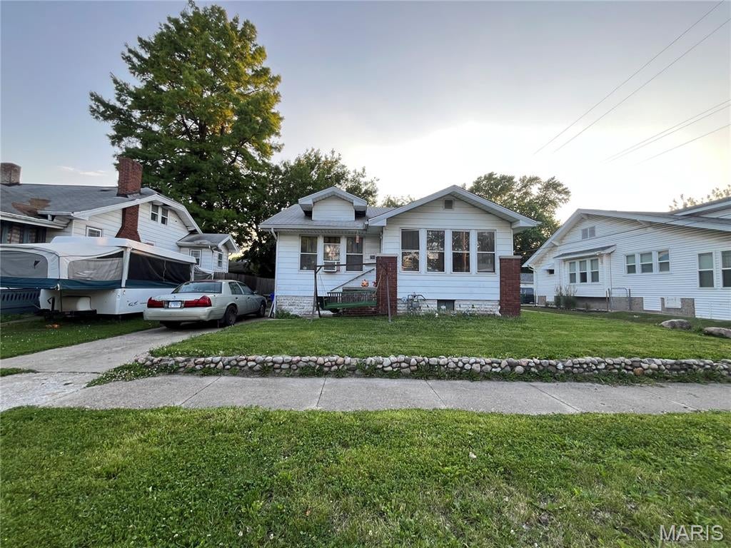 231 S 19 Street — photo