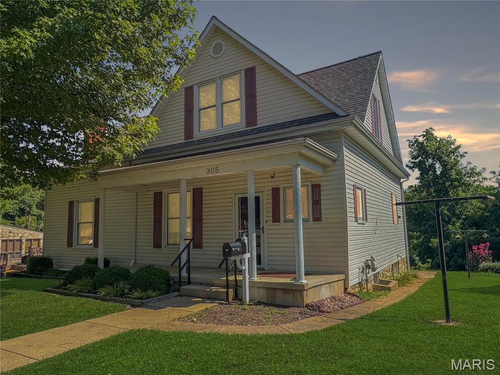 305 E Main Street — photo