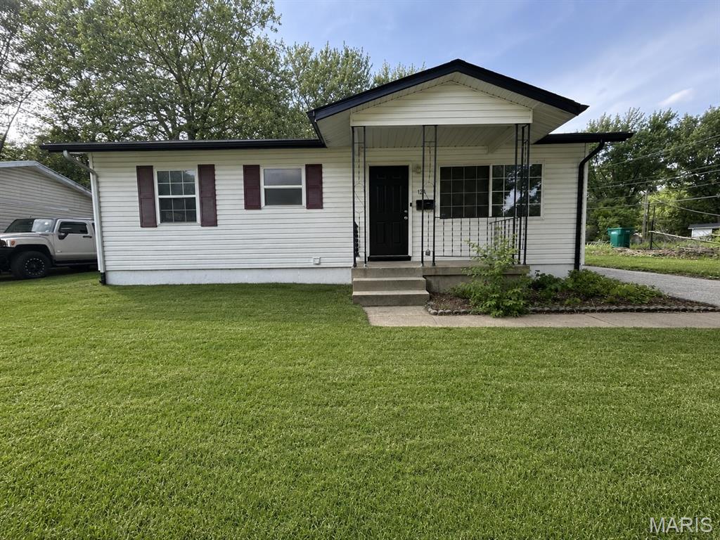 121 Saint Dorothy Drive — photo