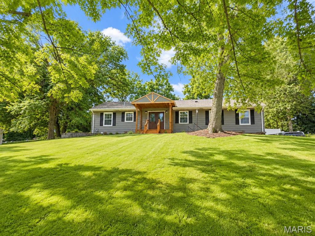 216 Hillsdale Drive — photo