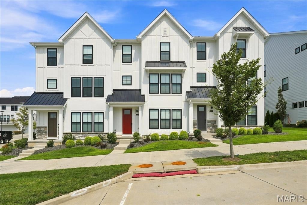 16514 Honey Locust Drive — photo