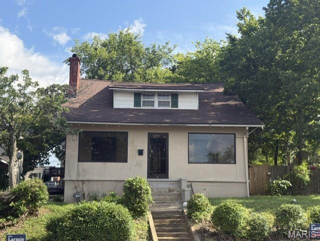 922 Pine Street — photo