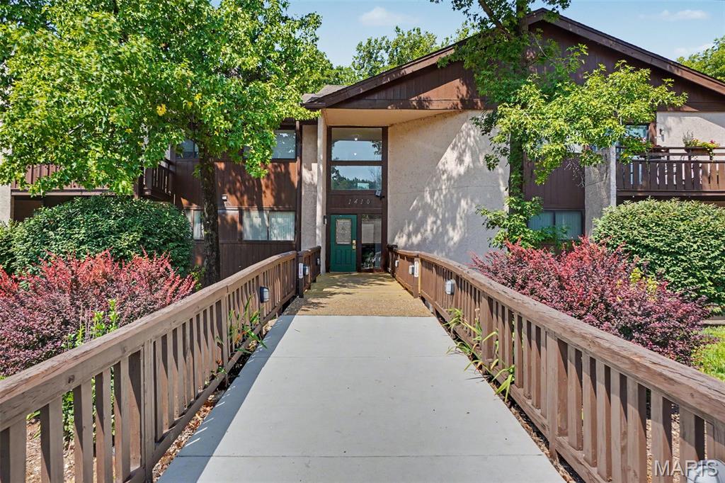 1410 Heritage Landing 305 — photo